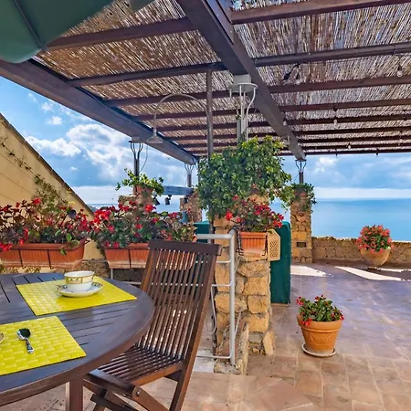 Rivierarent L'orizzonte Villa