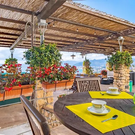 Rivierarent L'orizzonte וילה בורג'ו ורצי